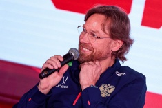 Валерий Карпин