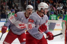 «Салават» проиграл «Спартаку» в безумном матче