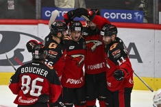 «Авангард» доминирует на рынке в межсезонье КХЛ