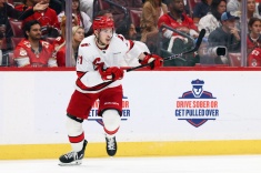 Никишин снёс соперника мощным силовым