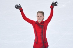 Юлии Липницкой — 27! Вспоминаем успехи фигуристки