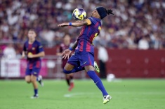 Рафинья сделал причёску, как у Роналдиньо!