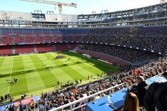 Первая тренировка «Барселоны» на «Камп Ноу». Видео