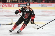 Интервью с хоккеистом «Авангарда» Климом Костиным