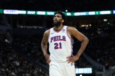 Джоэл Эмбиид показал, как тренирует своего сына