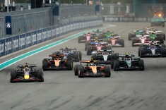 В Ф-1 середина сезона