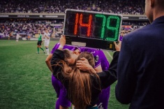 Трогательные проводы Вертонгена на пенсию. Фото