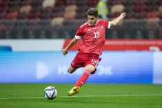 Захарян едет в «Челси». Кто из России там играл?