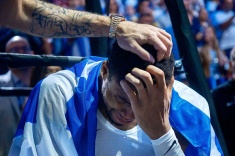 Яннис Адетокунбо в слезах