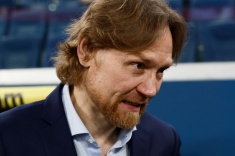 Валерий Карпин