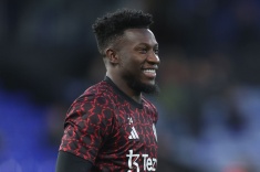 Экс-чемпион UFC Нганну провёл тейкдаун Онана