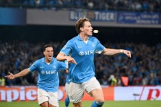 «Наполи» — «Кальяри» — 2:0, «Комо» — «Интер» — 0:2