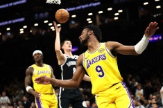 Дёмин впервые вышел против Леброна и Дончича