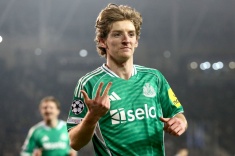 Гордон повторил достижение Луиса Адриано в ЛЧ