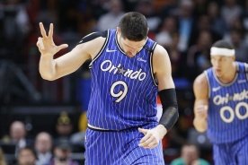 «Орландо» — «Нью-Йорк». Прогноз: «Никс» по привычке завалят старт матча