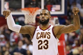 После удаления Леброн уничтожит «Атланту» при помощи передач