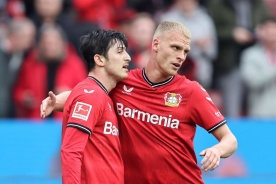 «Штутгарт» — «Байер». У Азмуна будет шанс