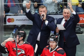 «Авангард» — «Локомотив». Прогноз: Хартли и Пелино потратят первый период на разведку