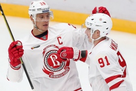 «Салават Юлаев» — «Витязь». Прогноз: Сёмин не справится с Метсолой в Уфе