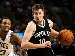 История со стриптизёршами – мотивация для Карасёва