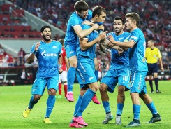 «Локомотив» — «Зенит»: петербуржцы забьют после перерыва