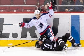 «Нефтехимик» — «Трактор». Прогноз: букмекеры недооценивают челябинцев