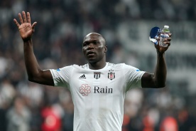 «Бешикташ» — «Тирана». Абубакар держит планку