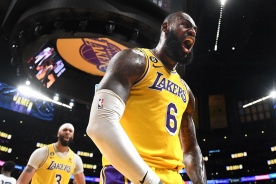 «Мемфис Гриззлиз» – «Лос-Анджелес Лейкерс». Леброн всегда на шаг впереди