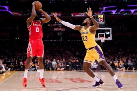 «Хьюстон» — «Лейкерс». Прогноз: Леброн и компания остановят Хардена