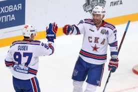 Ковальчук забил ЦСКА 5 шайб в четырёх последних матчах. Ждём продолжения