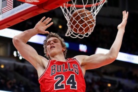 «Филадельфия» — «Чикаго». Прогноз: Симмонс и Хорфорд остановят Маркканена