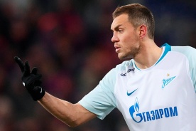 «Зенит» в Турции, «ПСЖ» в гостях у «МЮ». Прогнозы на главные матчи вторника