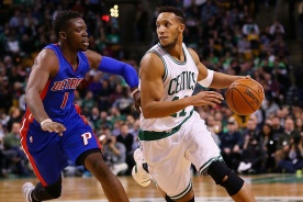 «Селтикс» остановят чрезмерно везучих «Пистонс»