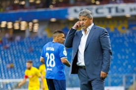 «Факел» — «Сочи». Вадиму Евсееву некогда расстраиваться