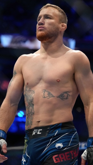 Семь самых ожидаемых боёв в UFC Семь самых ожидаемых боёв в UFC