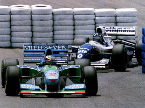 Шумахер-Хилл и ещё 6 самых плотных схваток за титул Формулы-1