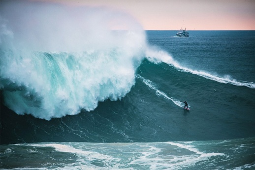Сёрфинг на больших волнах: как снять качественную экшн-фотографию?