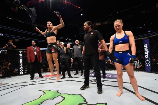 UFC 277, Джулианна Пенья – Аманда Нуньес, итоги боя, кто победил, Нуньес победила Пенью