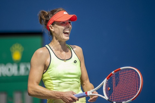 Американка Бетани Маттек-Сэндс в наряде с глубоким вырезом оголила грудь и шокировала публику н US Open — 2007