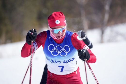 Норвегия всё же обошла Россию в лыжах на Олимпиаде. А Сорина была так близка к медали!