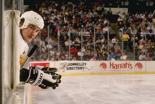 25 лет назад Марио Лемье был болен. Люди не верили, что он вернётся в НХЛ