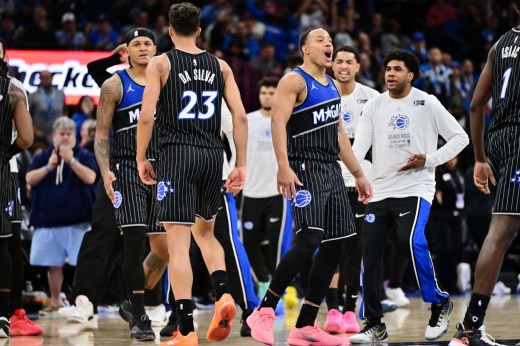 «Орландо» без еврозвезды пережил ужасный старт. Но неожиданный герой затащил концовку!