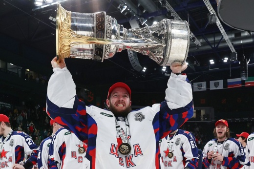 Рейдеборн выиграл Кубок Гагарина, а теперь уехал из КХЛ. Что к этому привело?