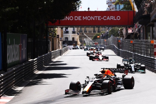 Паровозные гонки без обгонов. Не пора ли унылый Гран-при Монако выкинуть из календаря Ф-1?