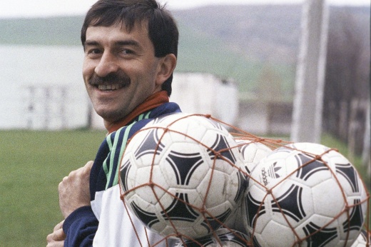 «Уход Черчесова расстроил Сёмина». Определяющий сезон в карьере вратаря прошёл в «Локо»