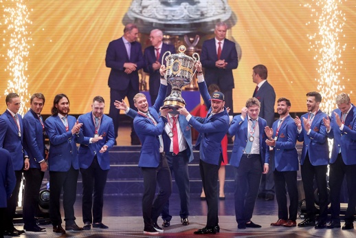 cska prodlil kontrakty s sergeem