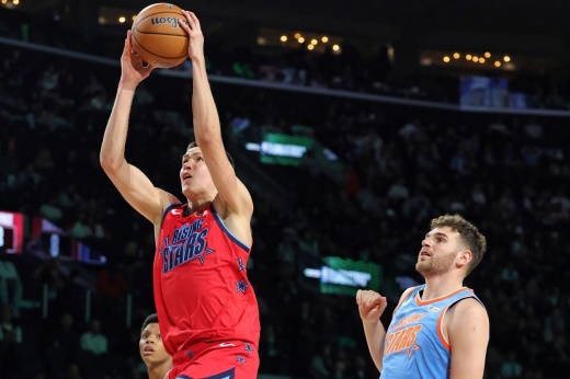 Команда Дёмина удивила на Турнире восходящих звёзд НБА. Но формат — на любителя