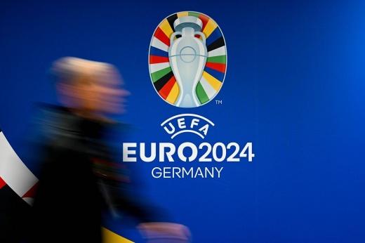 Регламент Евро-2024: кто выходит из групп, 12 вариантов плей-офф и другие неожиданности
