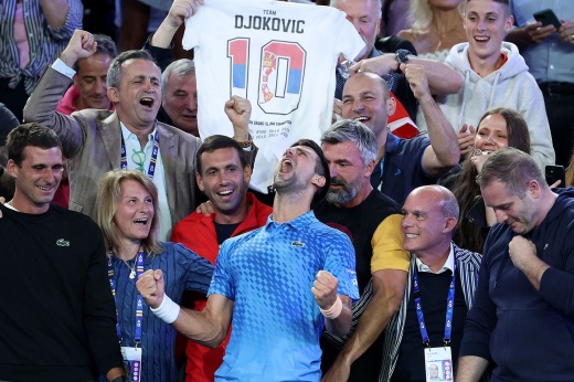Что сказал Новак Джокович после финала Australian Open — 2023: о травме и о чём кричал Иванишевичу во время матча