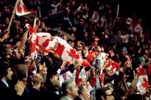 Концовка Суперсерии-1972 глазами канадцев: атака на судью, ярость Иглсона, решающий гол Хендерсона